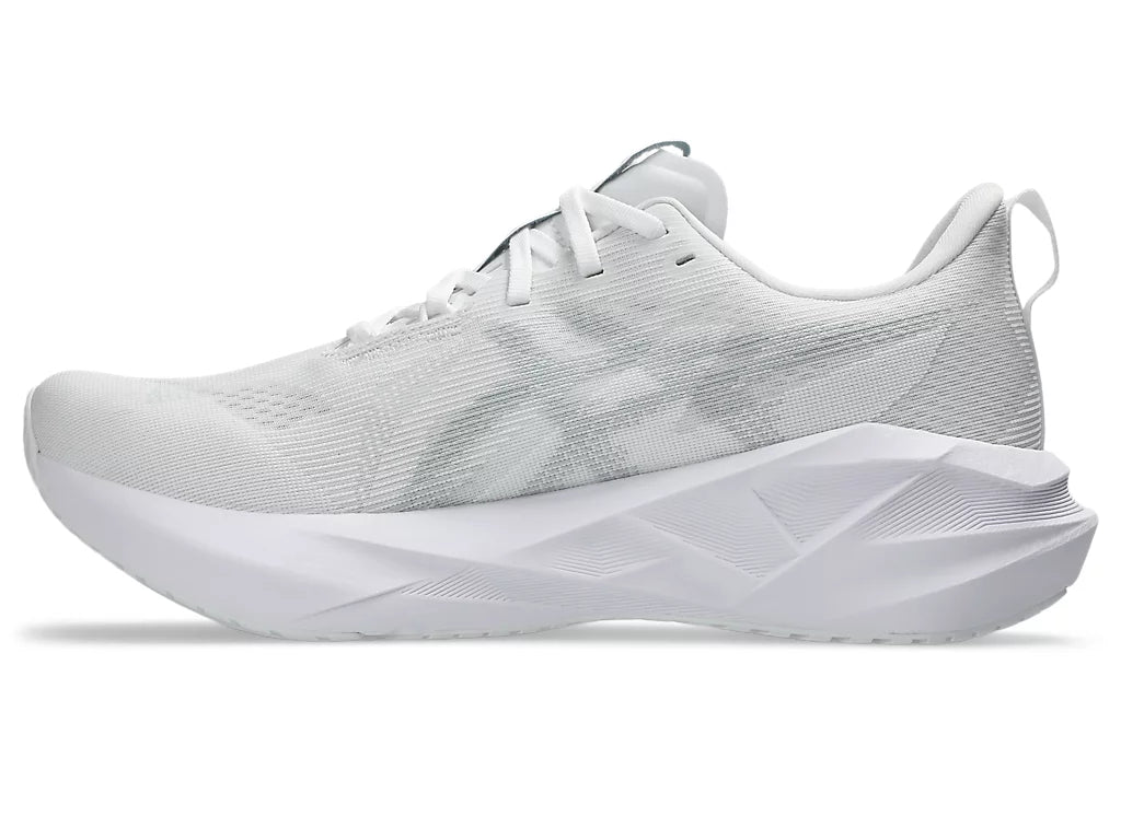 Men's Novablast 5 - WHITE/PIEDMONT GREY