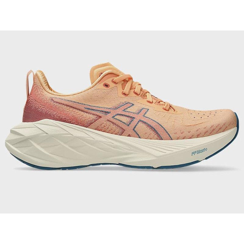 Women's Novablast 4-Asics