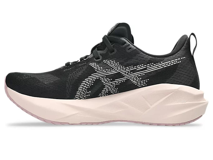 Women's Novablast 5 Black/Pearl Pink