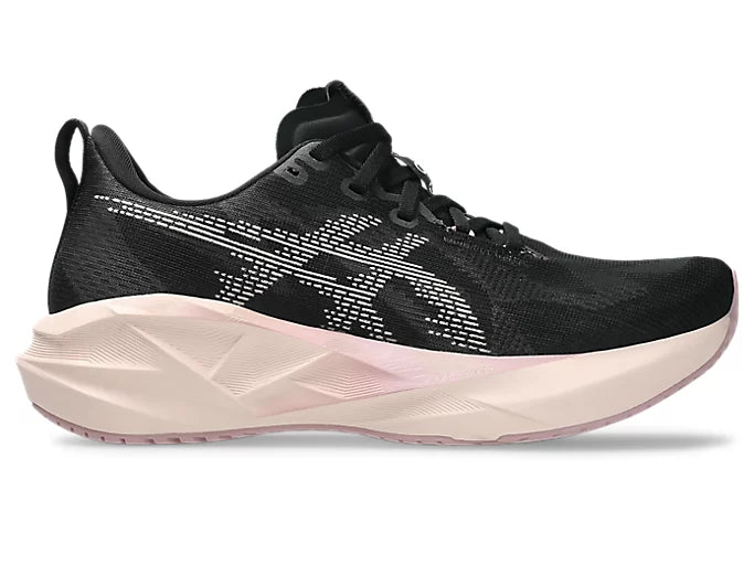 Women's Novablast 5 Black/Pearl Pink