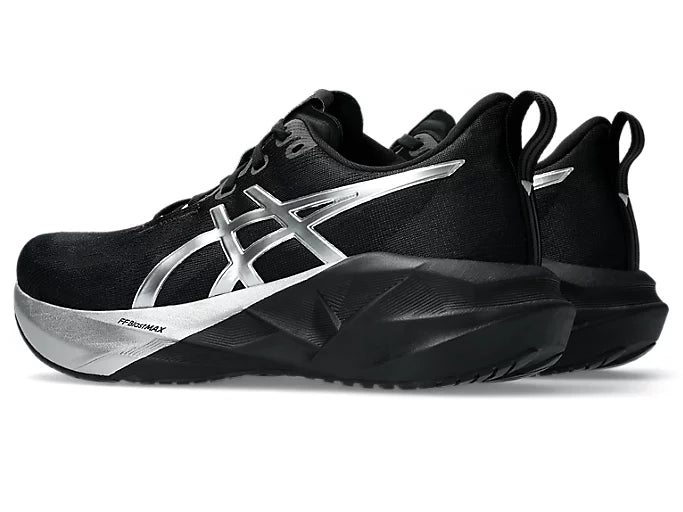 Women's Novablast 5 Platinum - Platinum/ Black