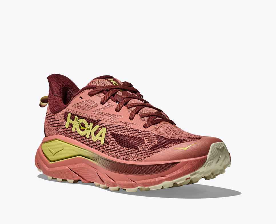 WOMEN&#39;S HOKA CHALLENGER 8