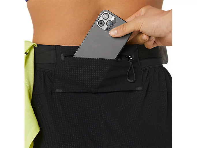 WOMEN&#39;S METARUN SPLIT SHORT