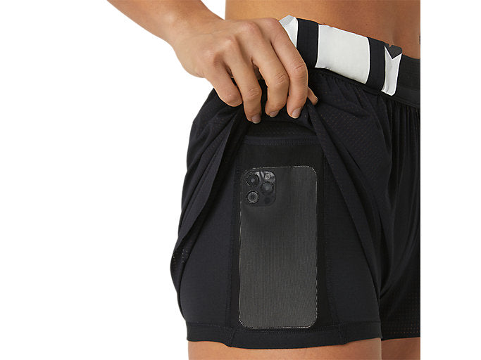 WOMEN&#39;S METARUN SPLIT SHORT