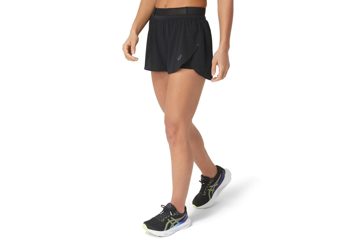 Women&#39;s METARUN SPLIT SHORT