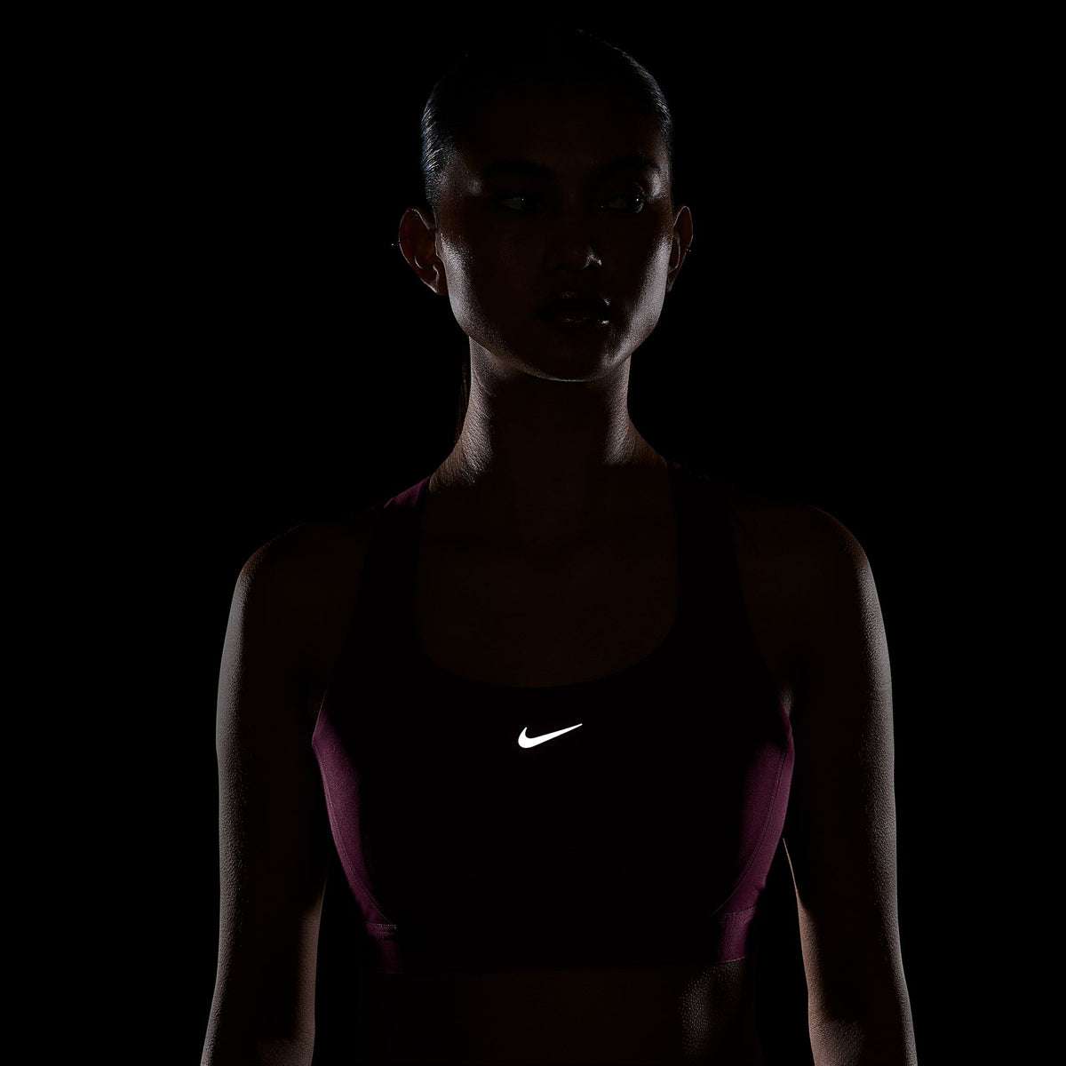 Women's Nike SWIFT HS BRA - TRUE BERRY