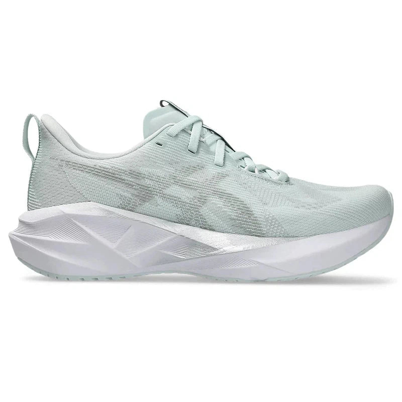 Women's Novablast 5-Asics