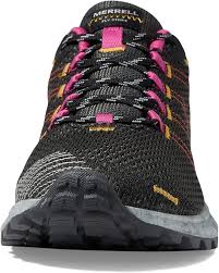 Women&#39;s Fly Strike - Black/Fuchsia