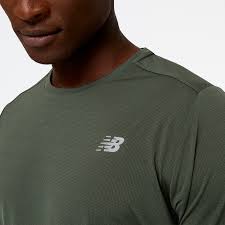 New Balance Men&#39;s Accelerate Short Sleeve - Green-New Balance