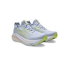 Women&#39;s Nimbus 27