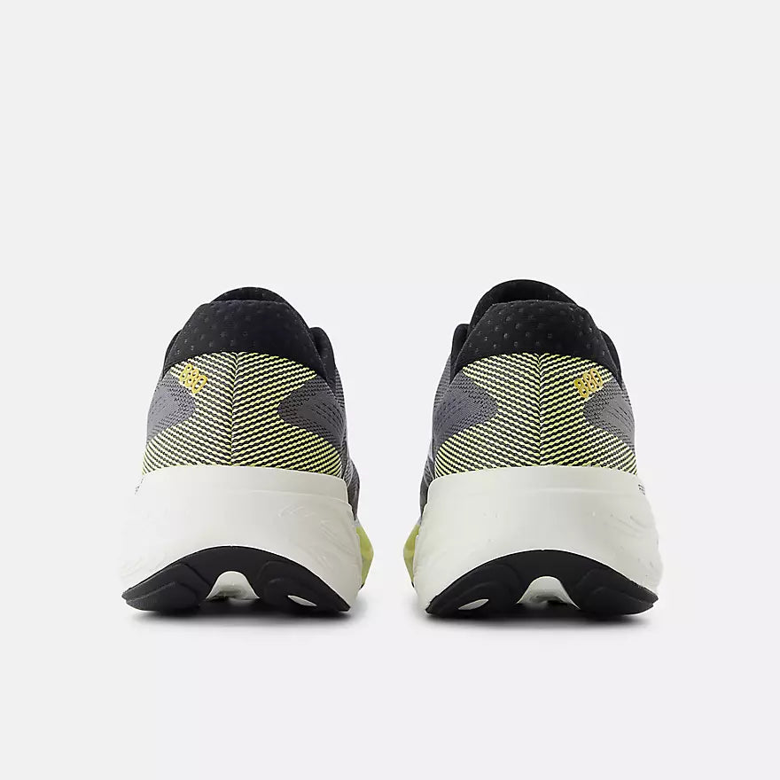Fresh Foam X 880v15 2025 - Black with winter grass and castlerock