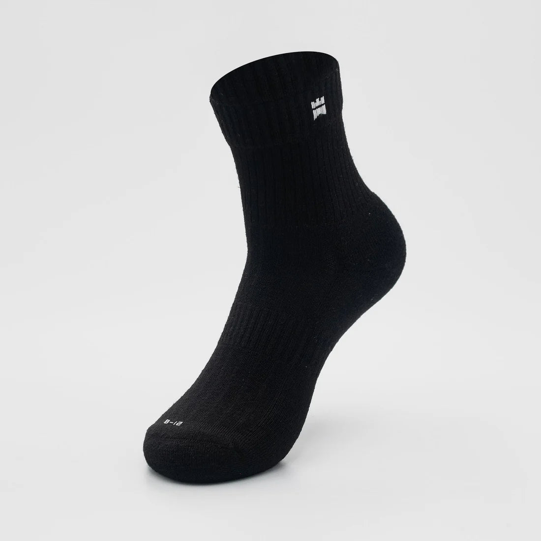 Gilnokie Ribbed Trainers - Half-Crew Height Socks - Black