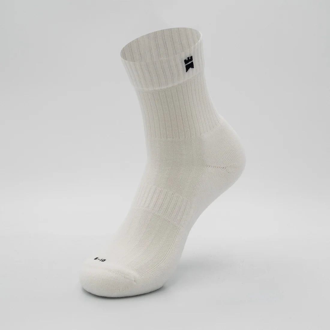 Gilnokie Ribbed Trainers - Half-Crew Height Socks - White