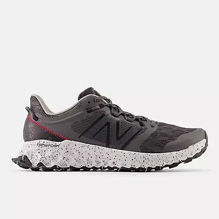 New Balance Men&#39;s Fresh Foam Garoé (2E) Wide Trail Running Shoes -Magnet with True Red and Black-New Balance