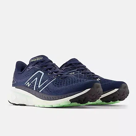 New Balance Women&#39;s 860 V13 (D) Wide Fit Road Running Shoes - Navy Bleach Blue / Green Aura-New Balance